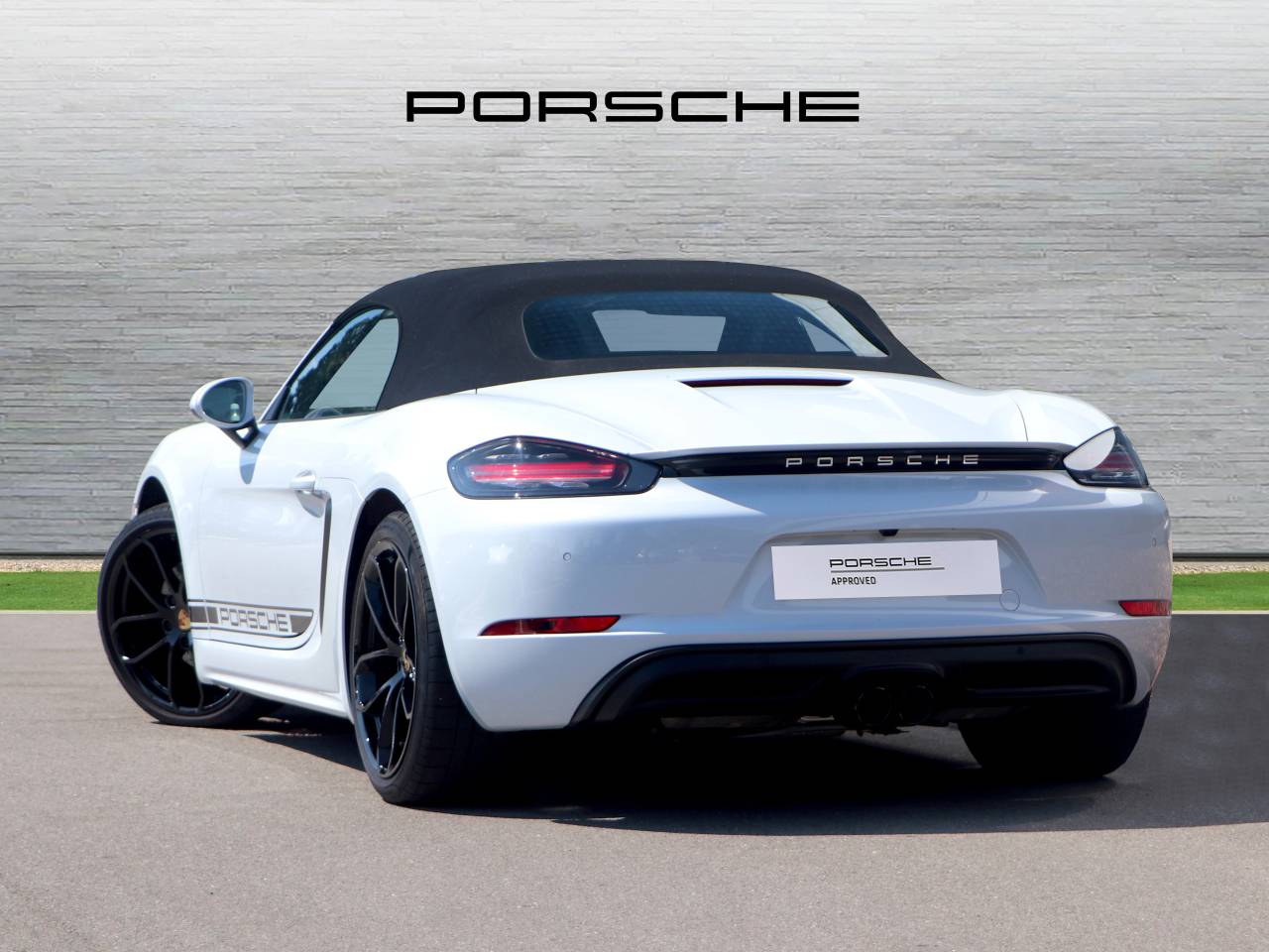 718 (982) BOXSTER STYLE EDITION image 03