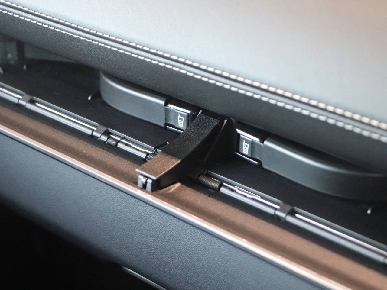 718 (982) BOXSTER STYLE EDITION image 35