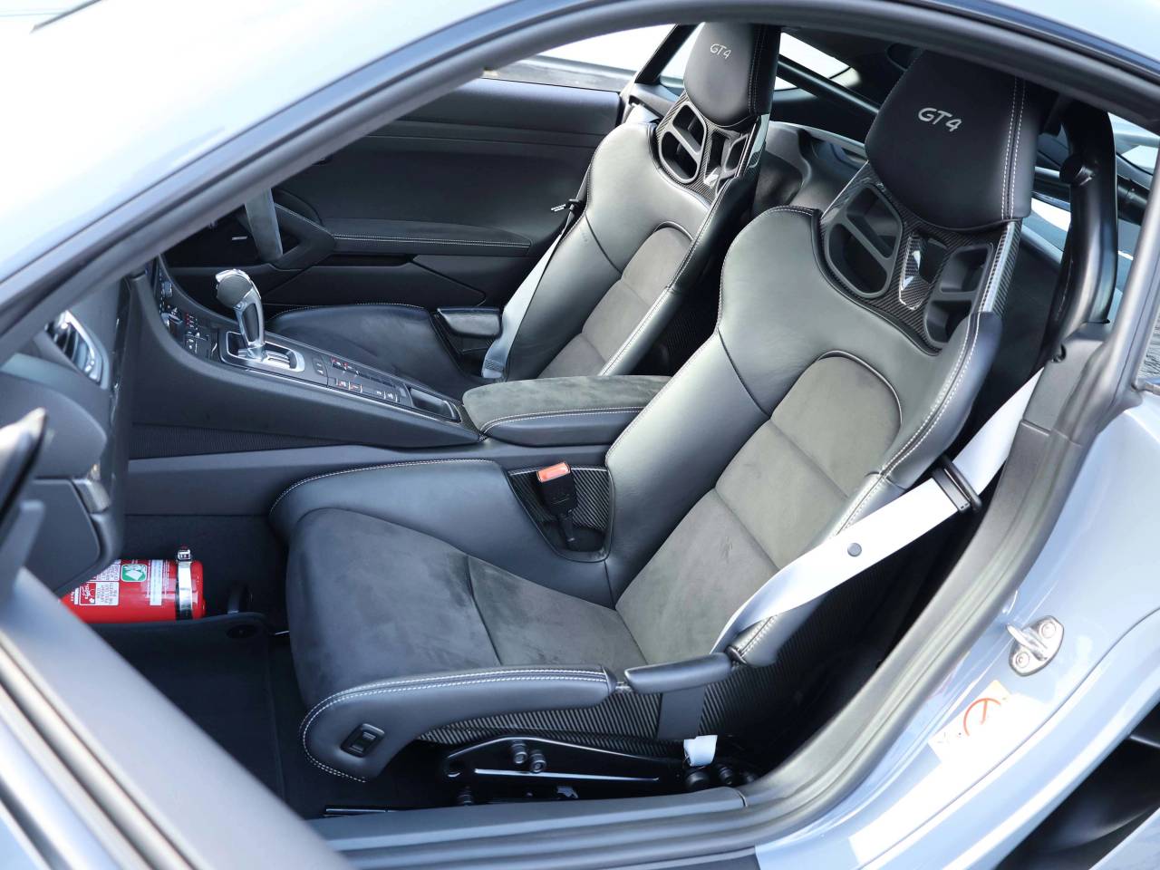 718 (982) CAYMAN GT4 PDK (7) image 05