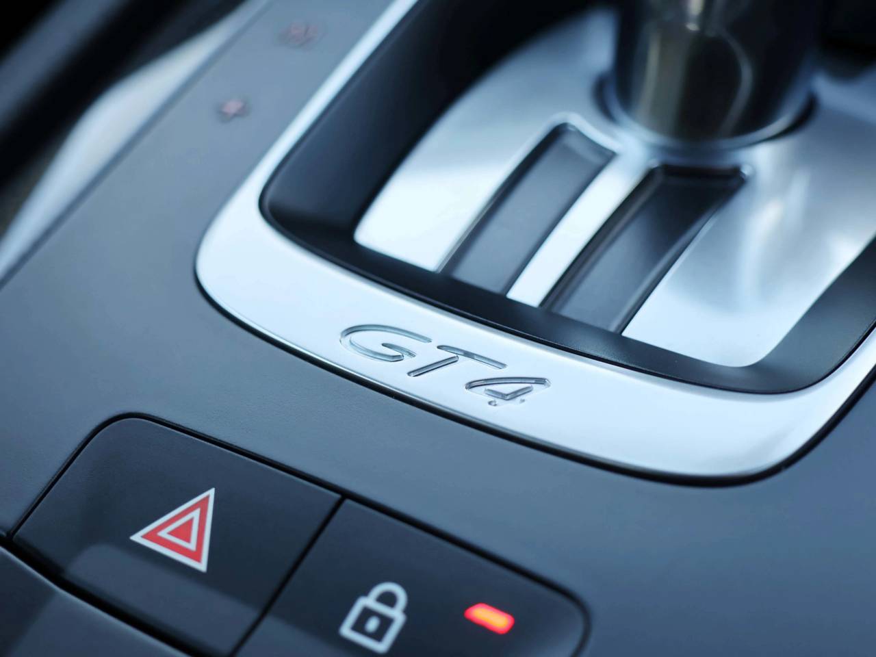 718 (982) CAYMAN GT4 PDK (7) image 25