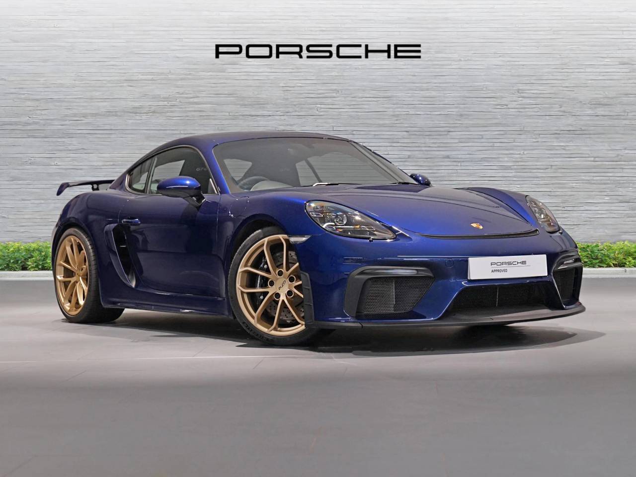 718 (982) CAYMAN GT4