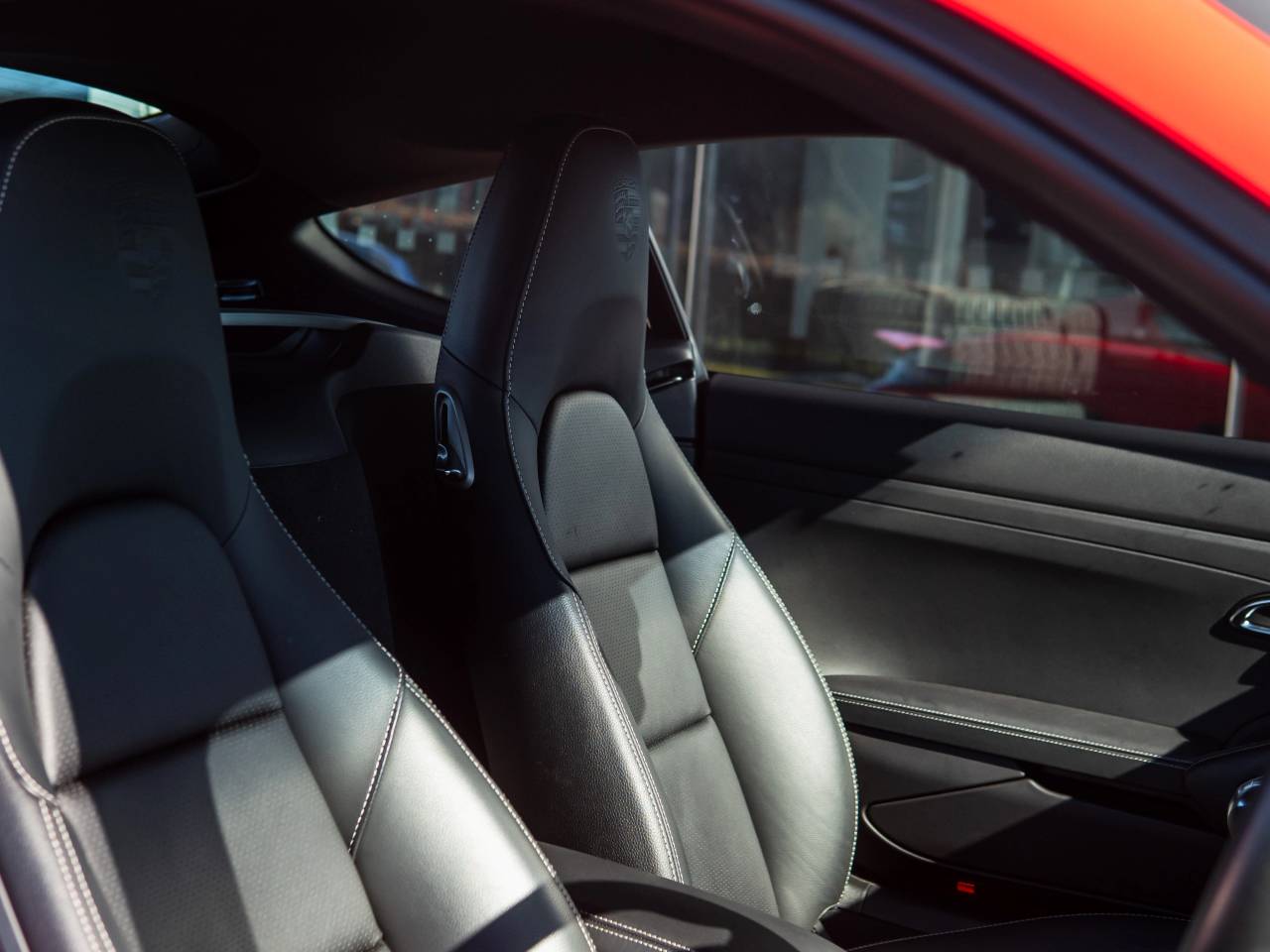 718 (982) CAYMAN STYLE EDITION image 18