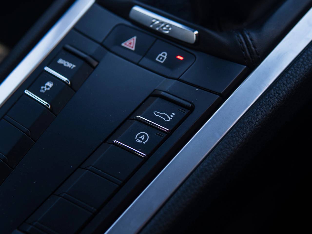 718 (982) CAYMAN STYLE EDITION image 38