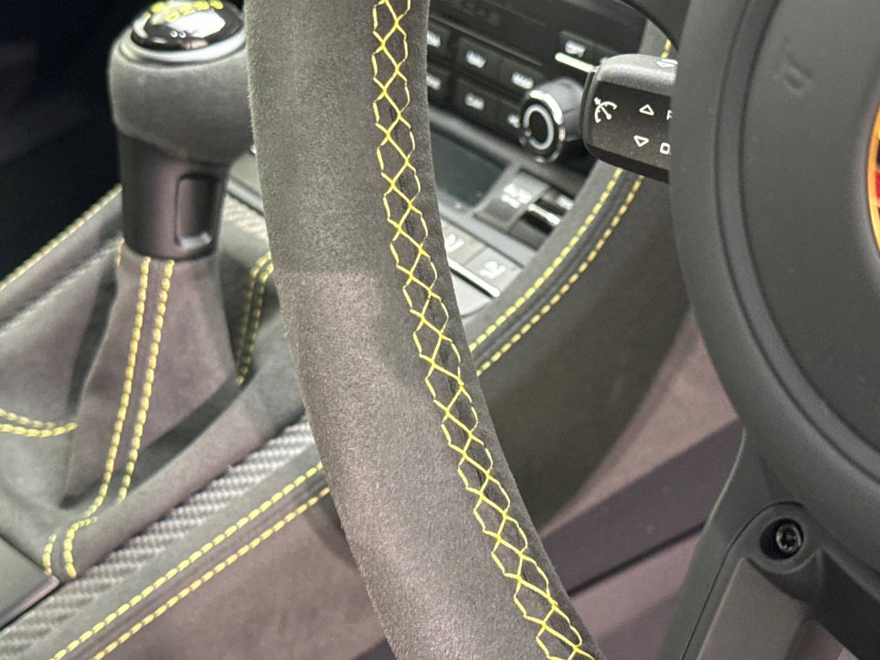 718 (982) CAYMAN GT4 RS PDK (12) image 30