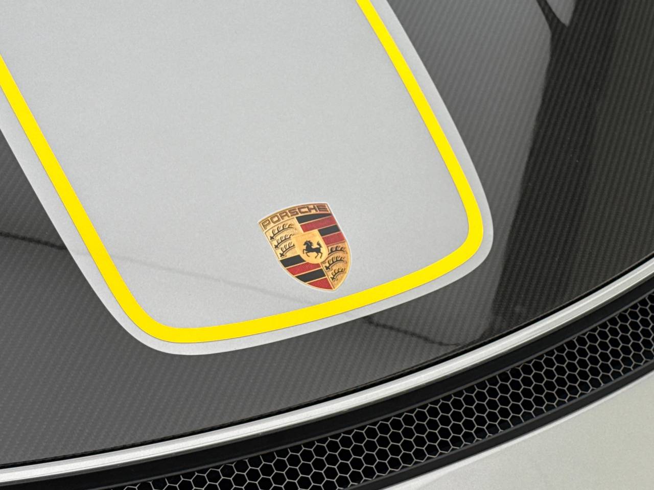 718 (982) CAYMAN GT4 RS PDK (12) image 11