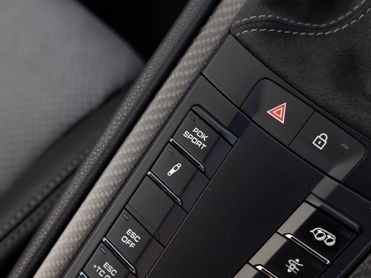 718 (982) CAYMAN GT4 RS PDK (5) image 72