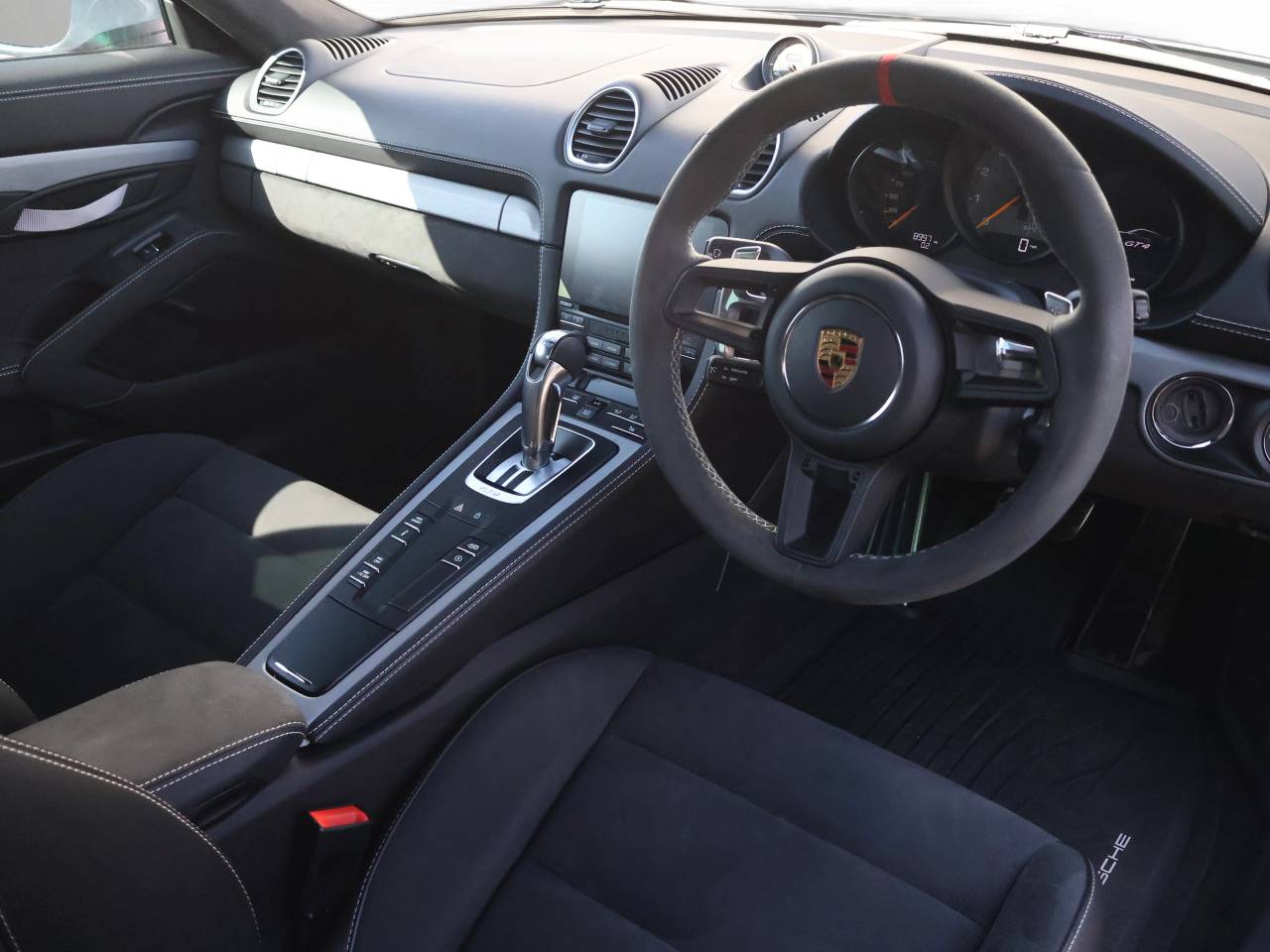 718 (982) CAYMAN GT4 PDK (9) image 18