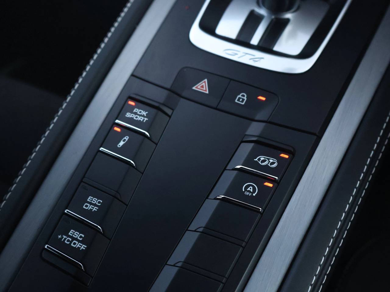 718 (982) CAYMAN GT4 PDK (9) image 22