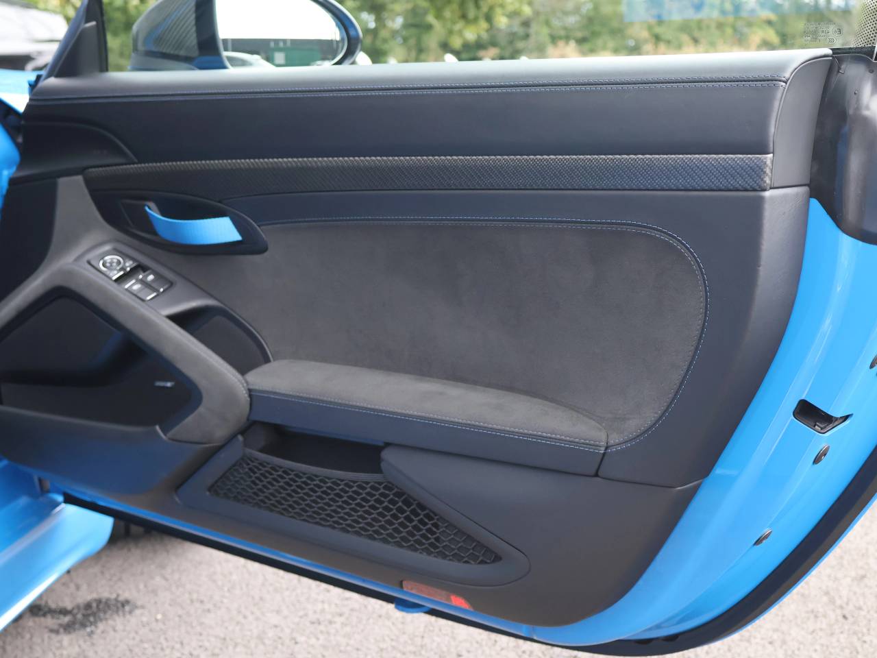 718 (982) CAYMAN GT4 RS PDK (4) image 31