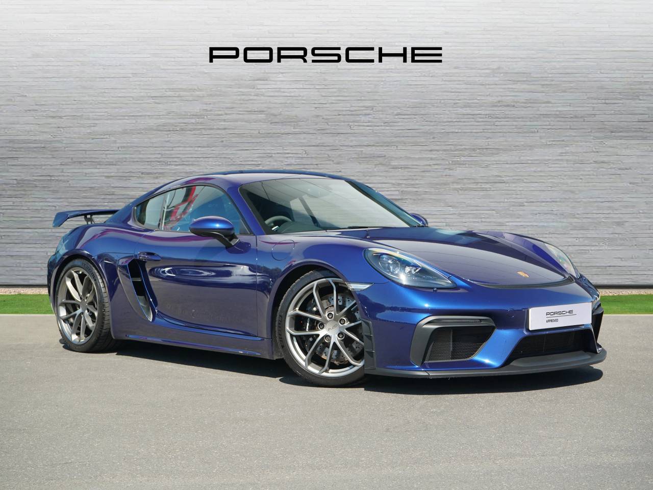 718 (982) CAYMAN GT4 PDK