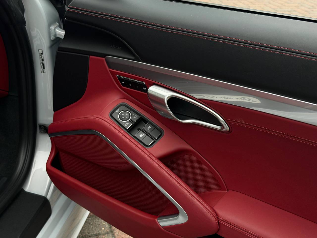 718 (982) BOXSTER GTS image 30