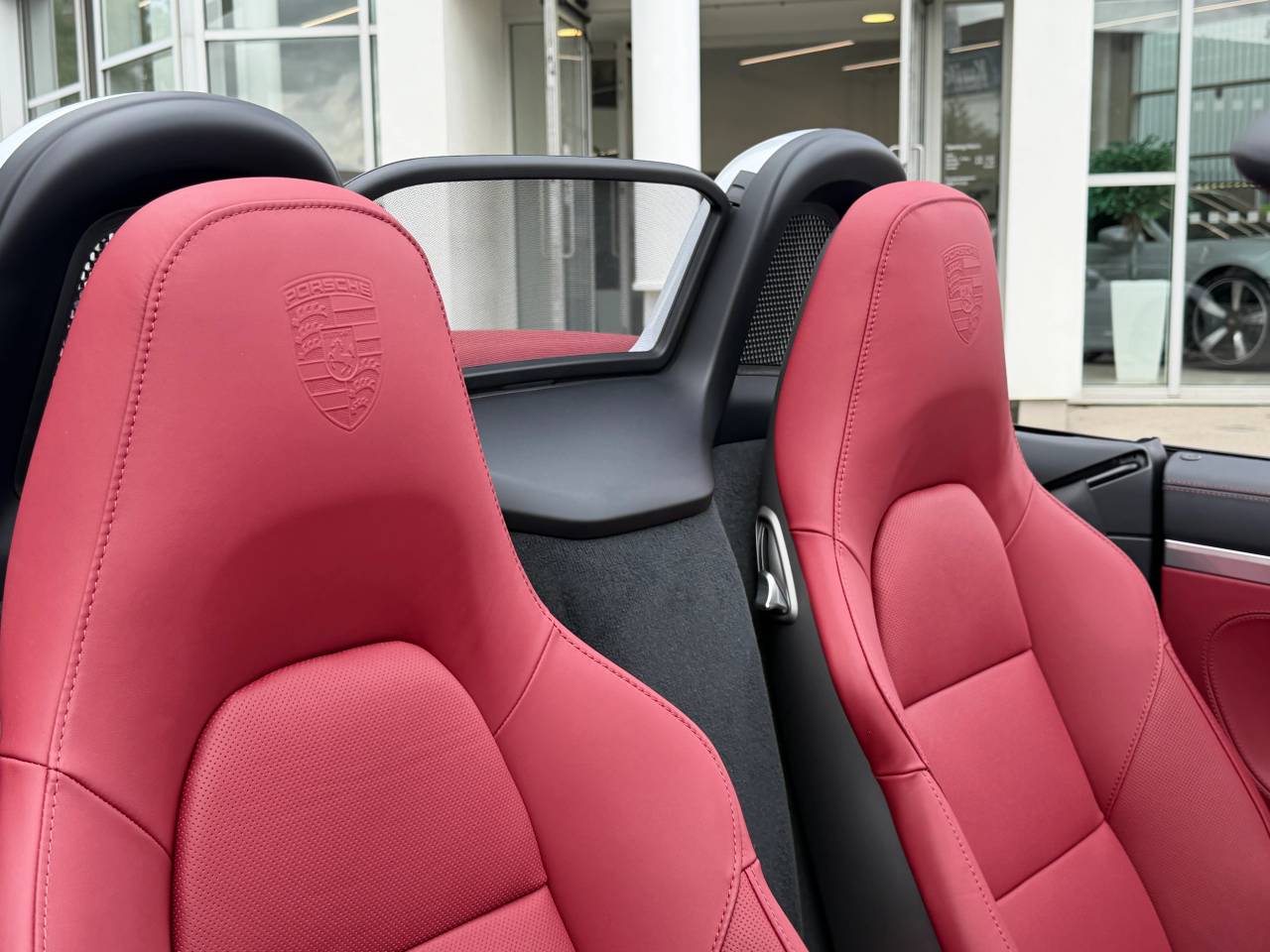 718 (982) BOXSTER GTS image 05