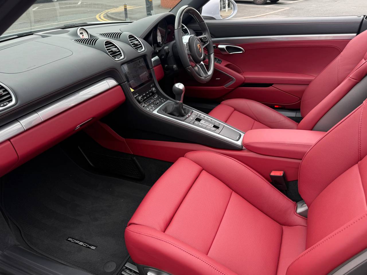 718 (982) BOXSTER GTS image 25