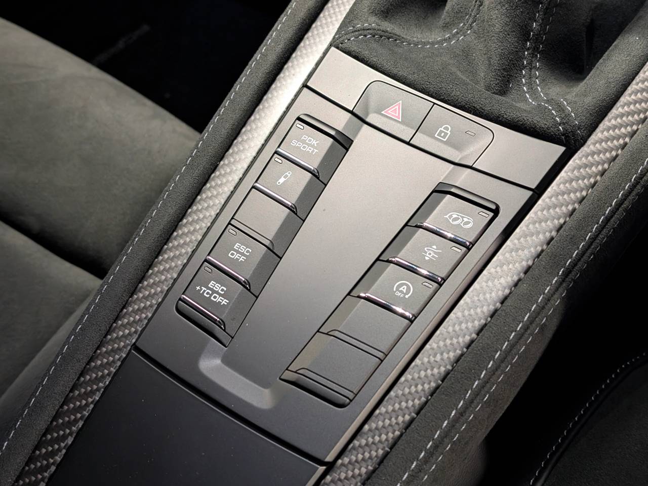 718 (982) CAYMAN GT4 RS PDK (2) image 23