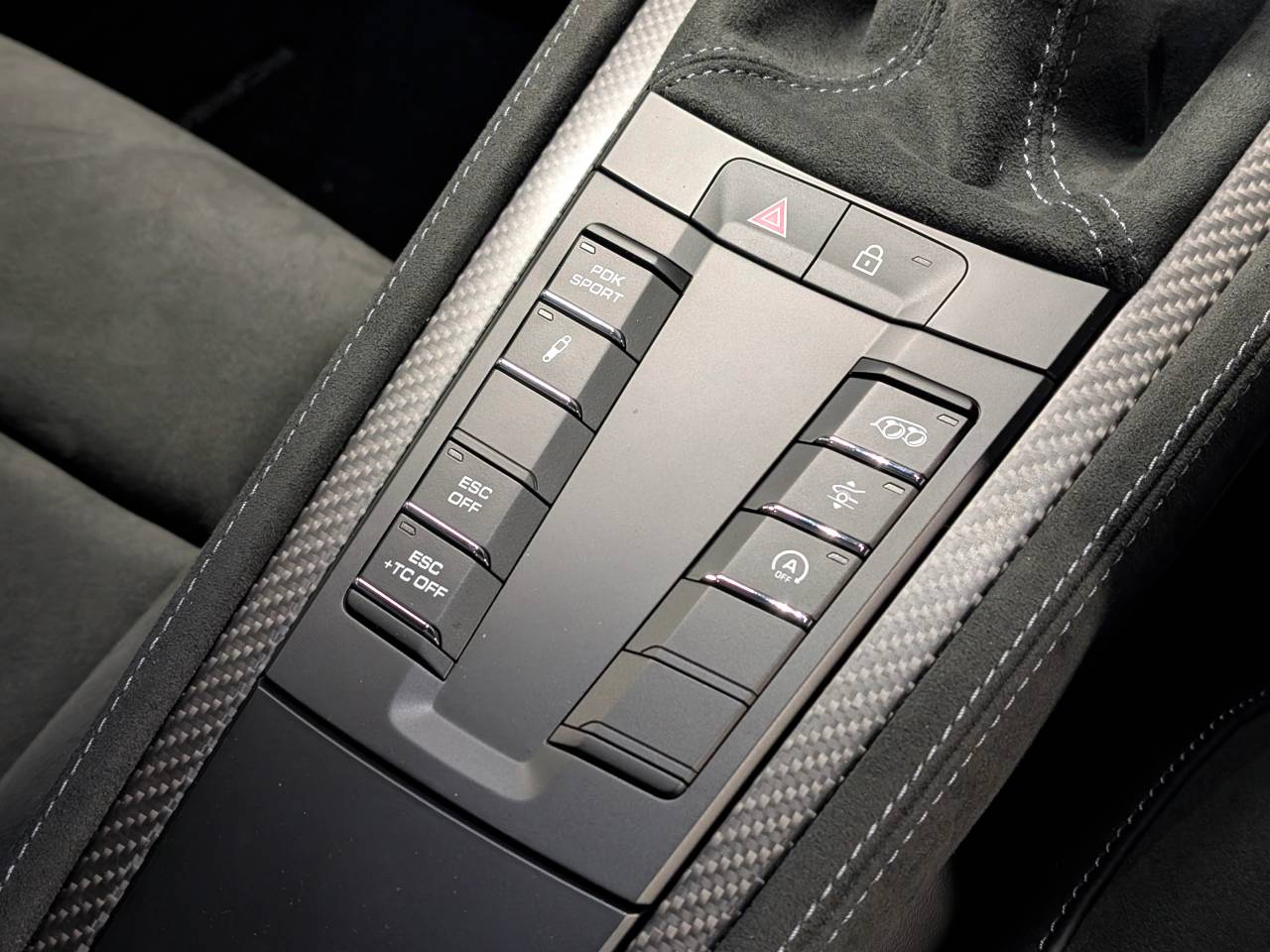 718 (982) CAYMAN GT4 RS PDK (2) image 22