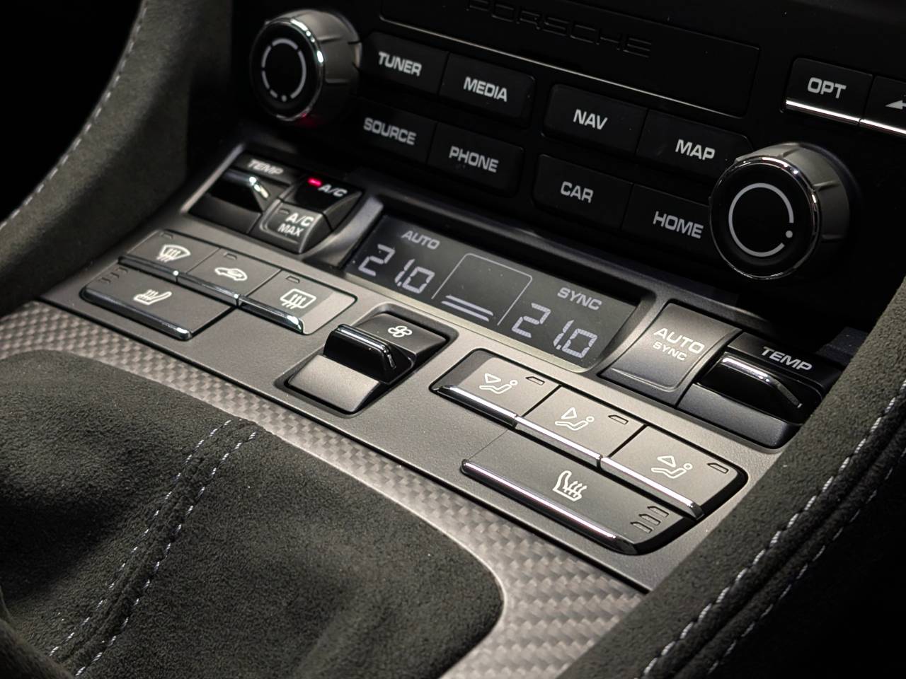 718 (982) CAYMAN GT4 RS PDK (2) image 25