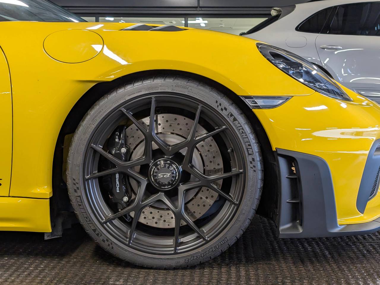 718 (982) CAYMAN GT4 RS PDK (2) image 08