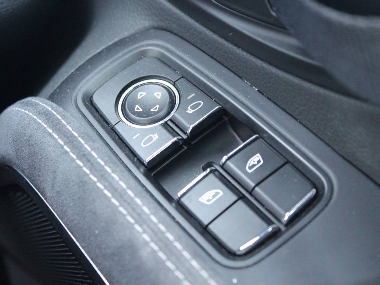 Cayman (981) GT4 (4) image 31