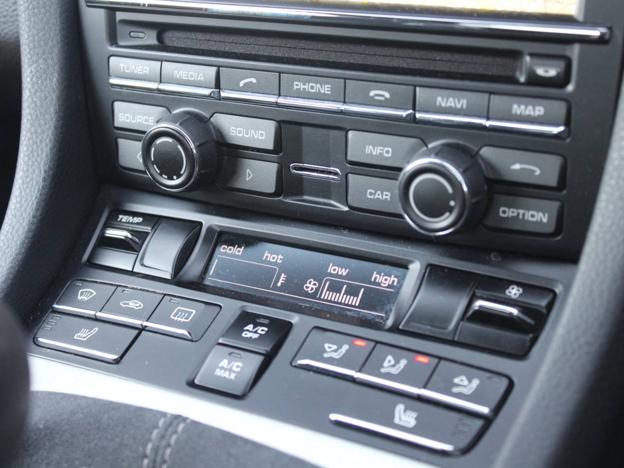 Cayman (981) GT4 (4) image 27