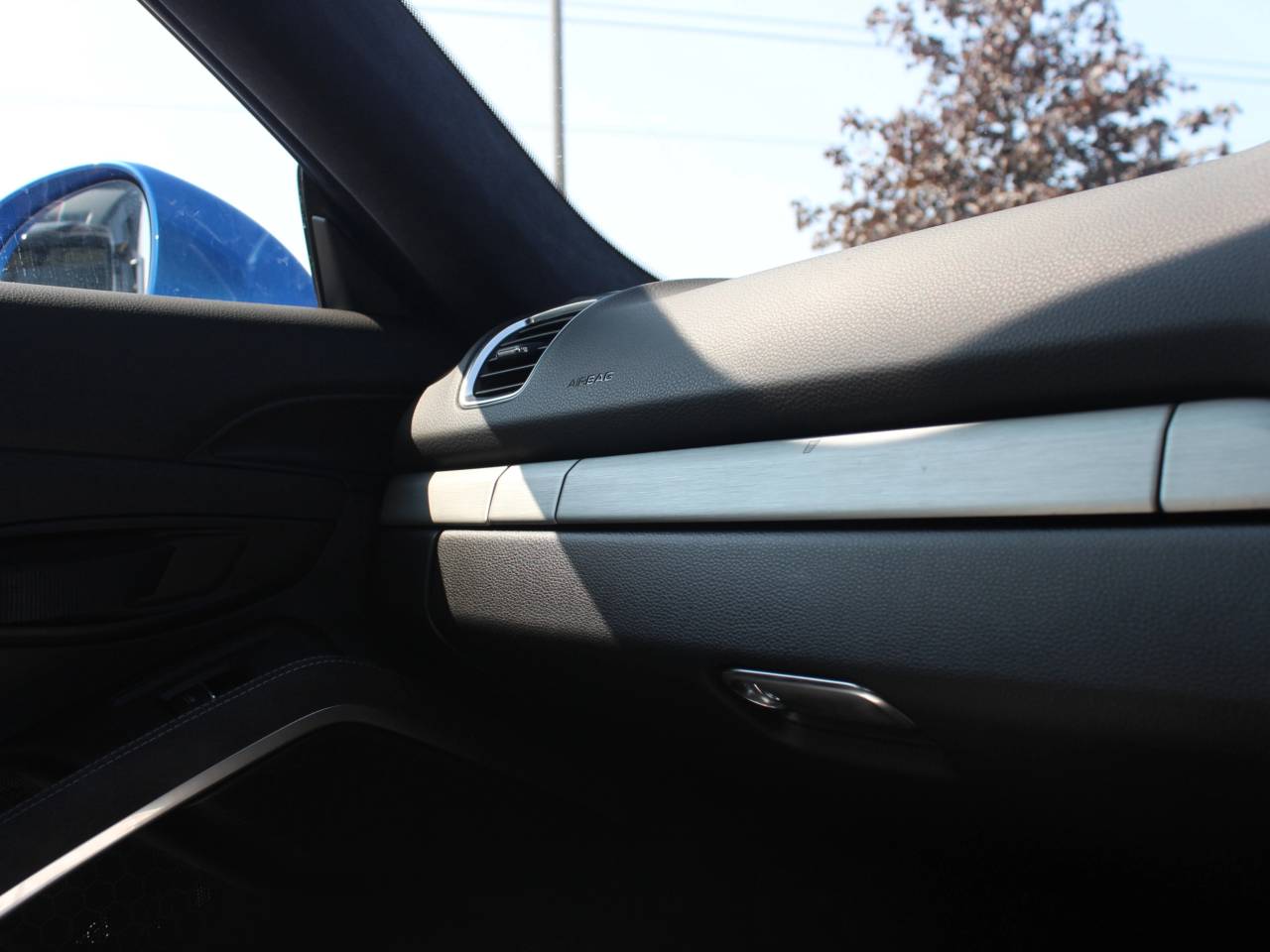 Cayman (981) GT4 (4) image 39