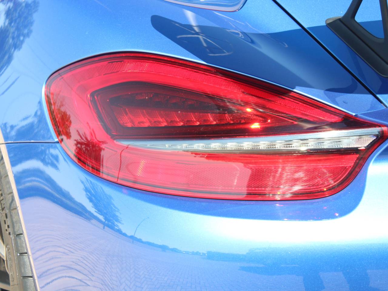 Cayman (981) GT4 (4) image 20