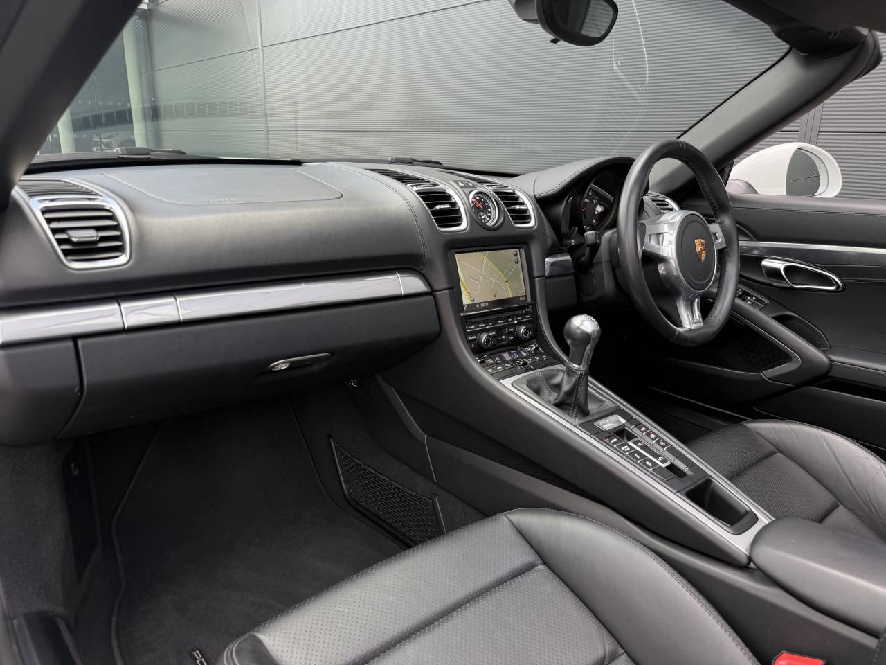 Boxster (981) GTS image 10