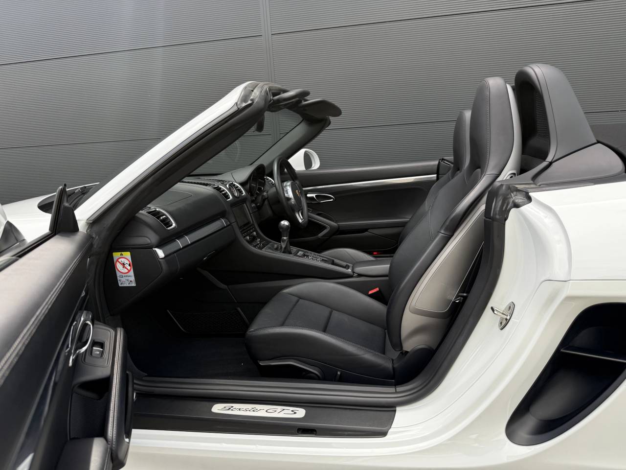 Boxster (981) GTS image 12