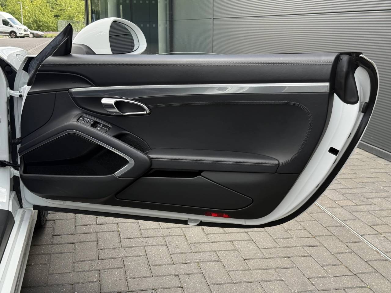 Boxster (981) GTS image 35