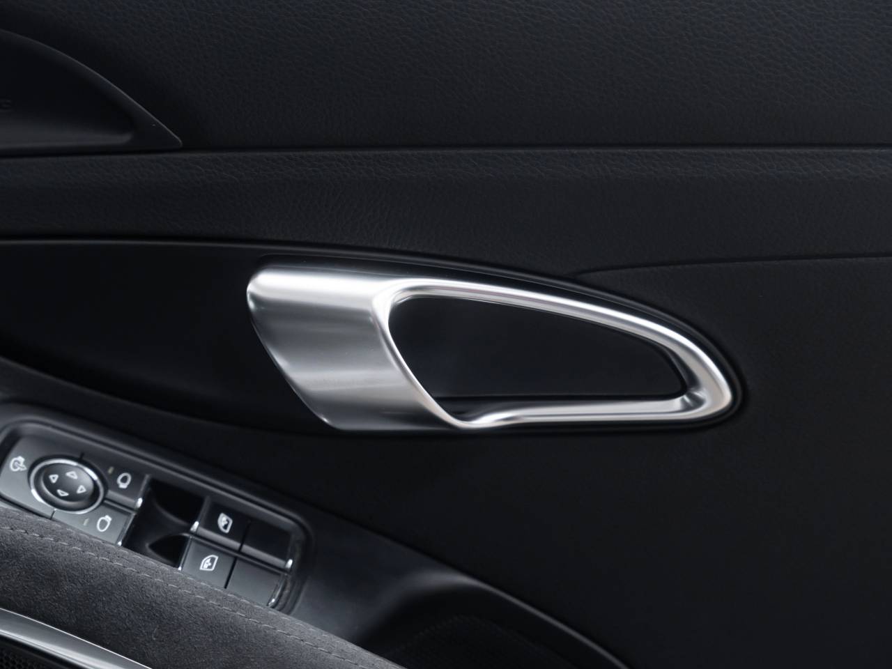 718 (982) CAYMAN GTS PDK (3) image 26