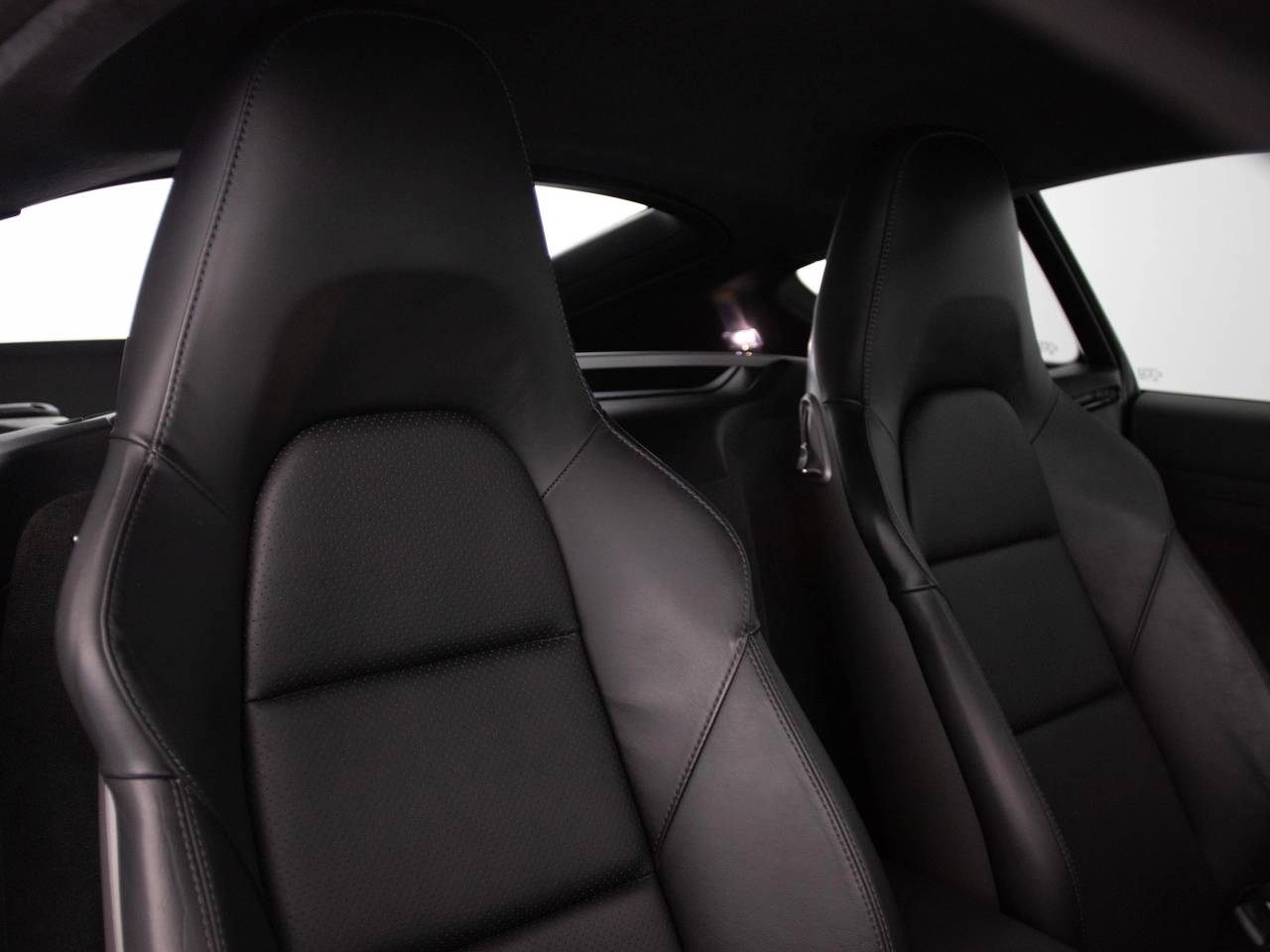 718 (982) CAYMAN GTS PDK (7) image 05