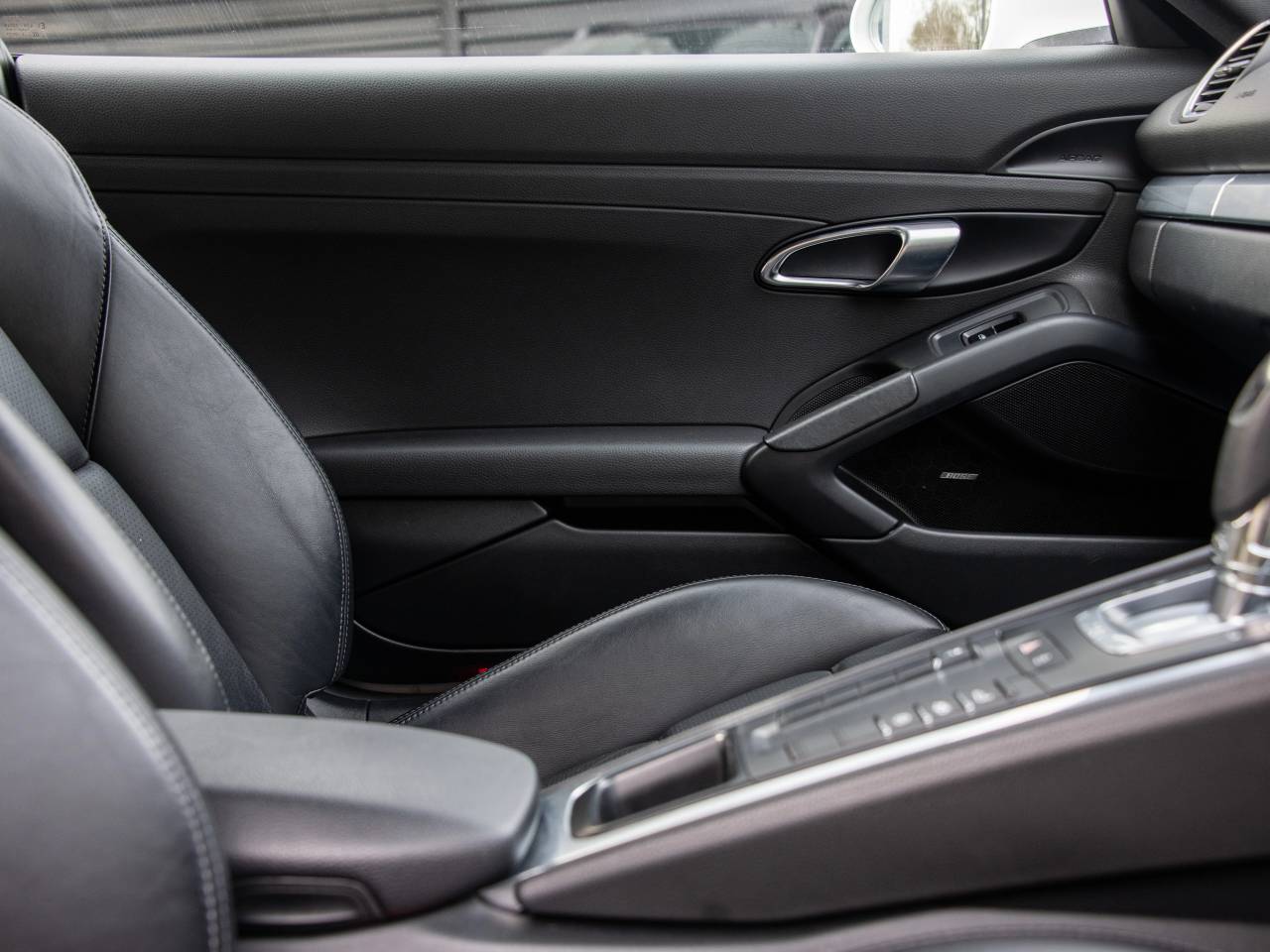 718 (982) CAYMAN PDK (45) image 35