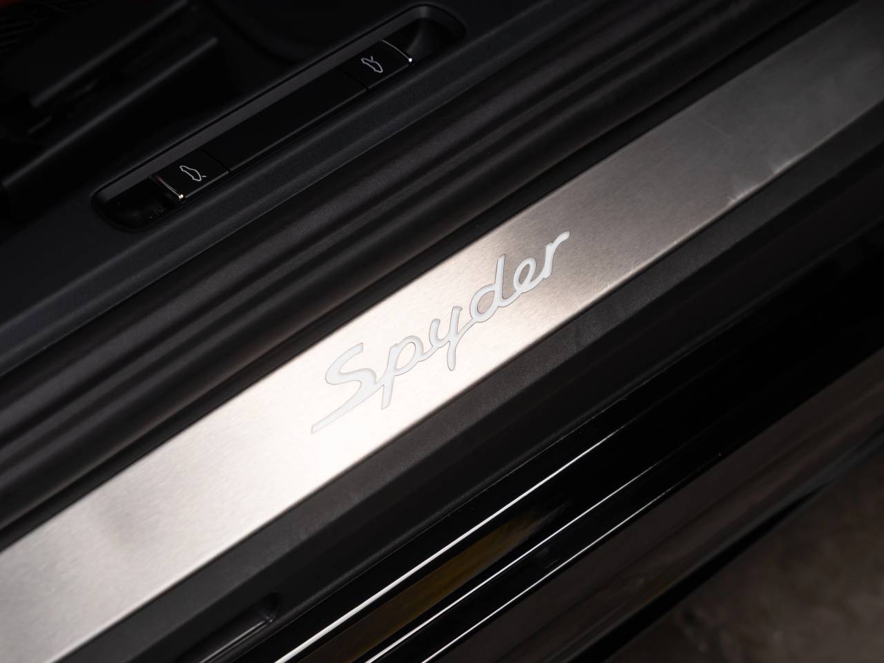 718 (982) SPYDER (1) image 45