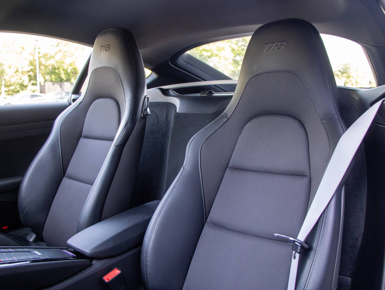 718 (982) CAYMAN T (4) image 28