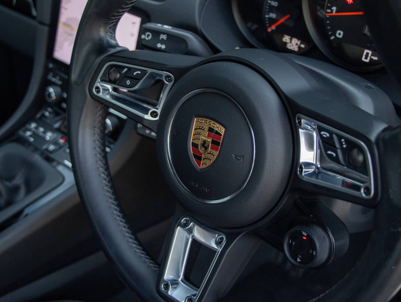 718 (982) CAYMAN T (4) image 19