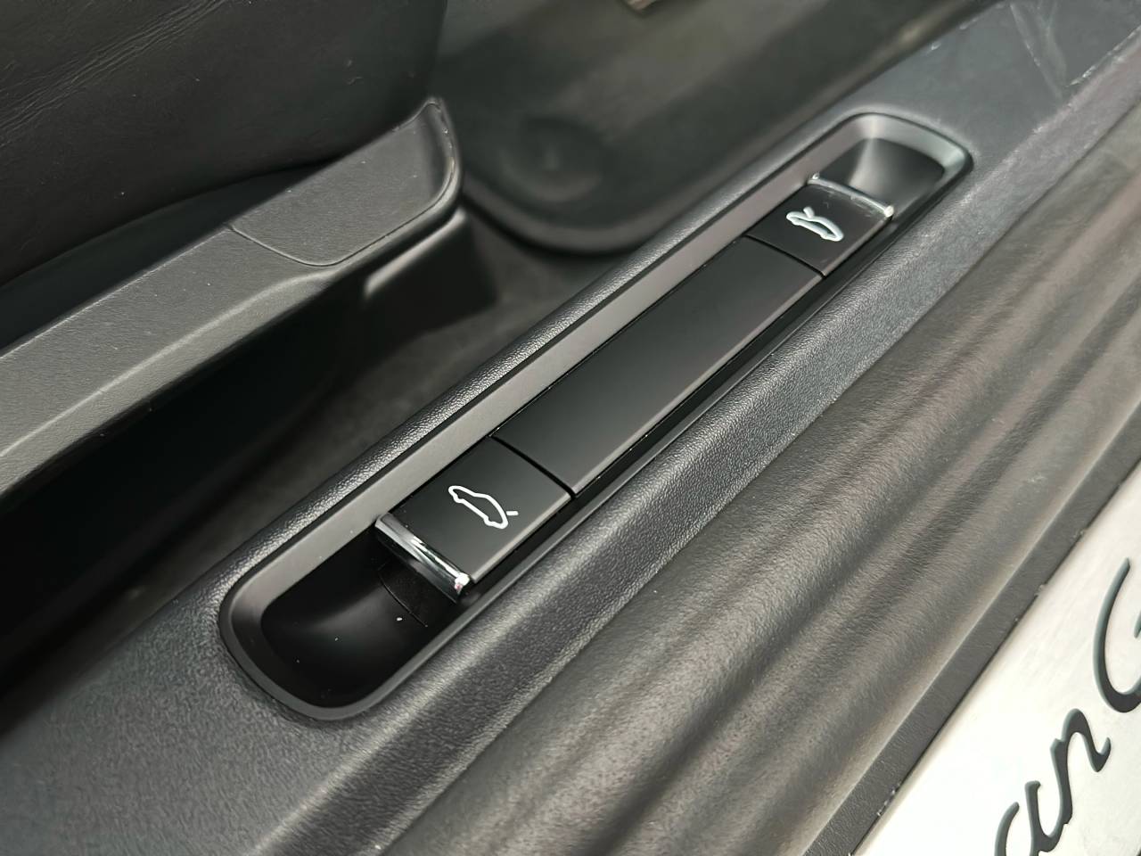 718 (982) CAYMAN GTS (13) image 09