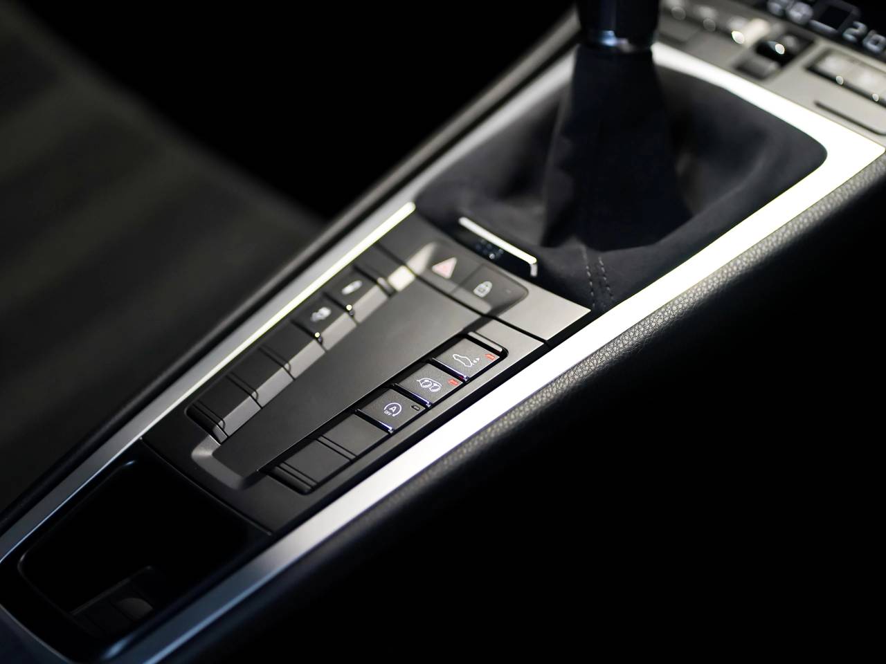 718 (982) CAYMAN GTS (11) image 21