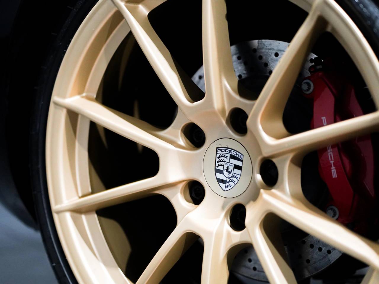 718 (982) CAYMAN GTS (11) image 12