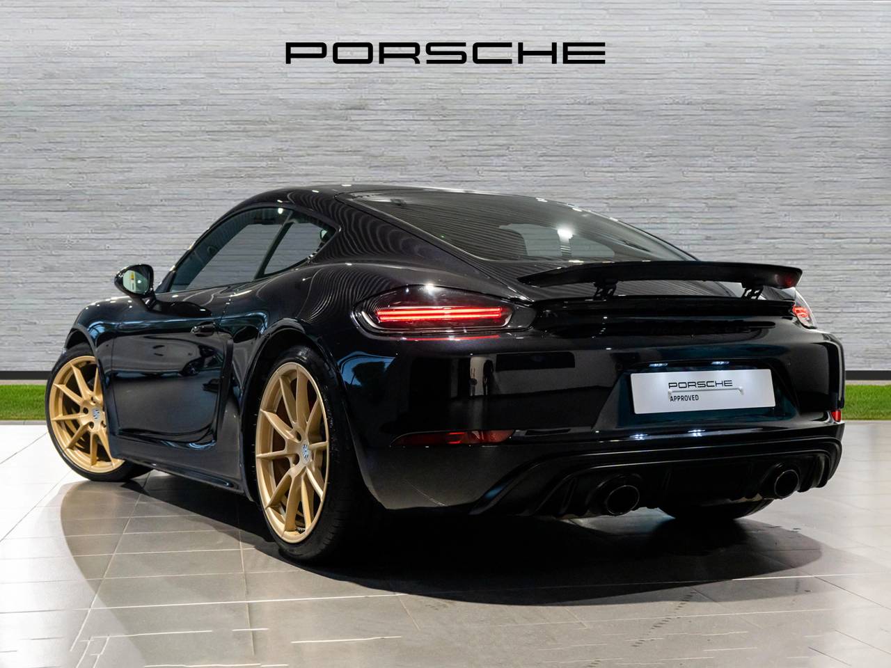 718 (982) CAYMAN GTS (11) image 03