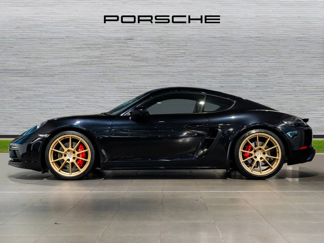 718 (982) CAYMAN GTS (11) image 02