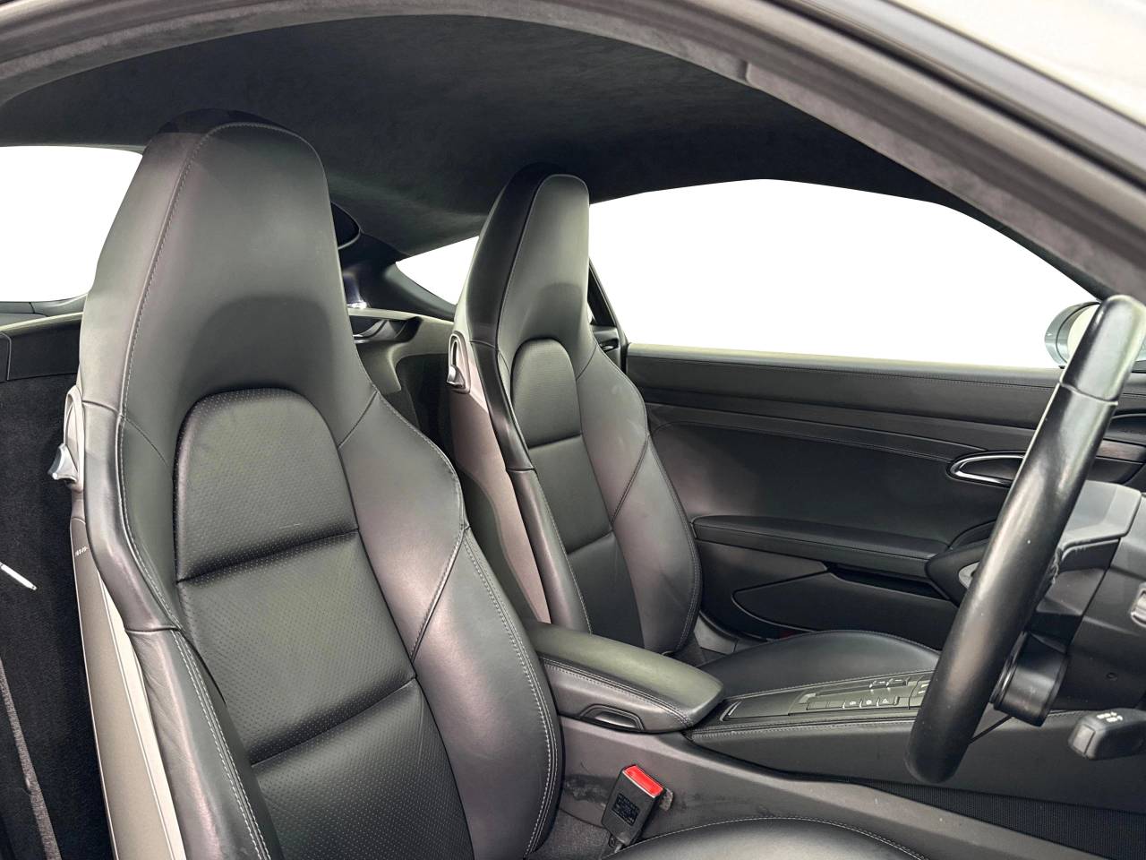 718 (982) CAYMAN GTS (8) image 05