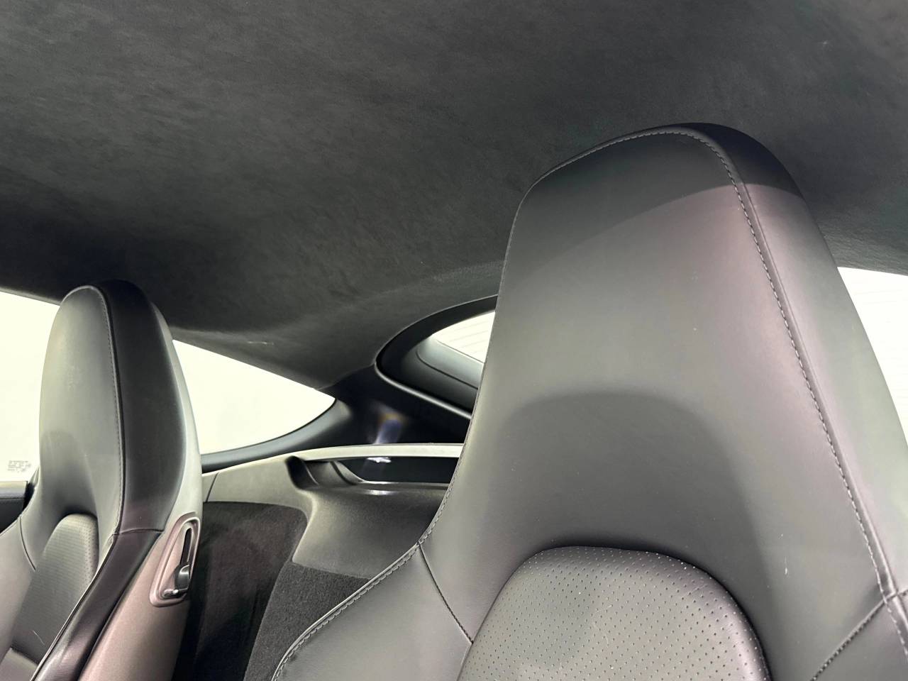 718 (982) CAYMAN GTS (8) image 33