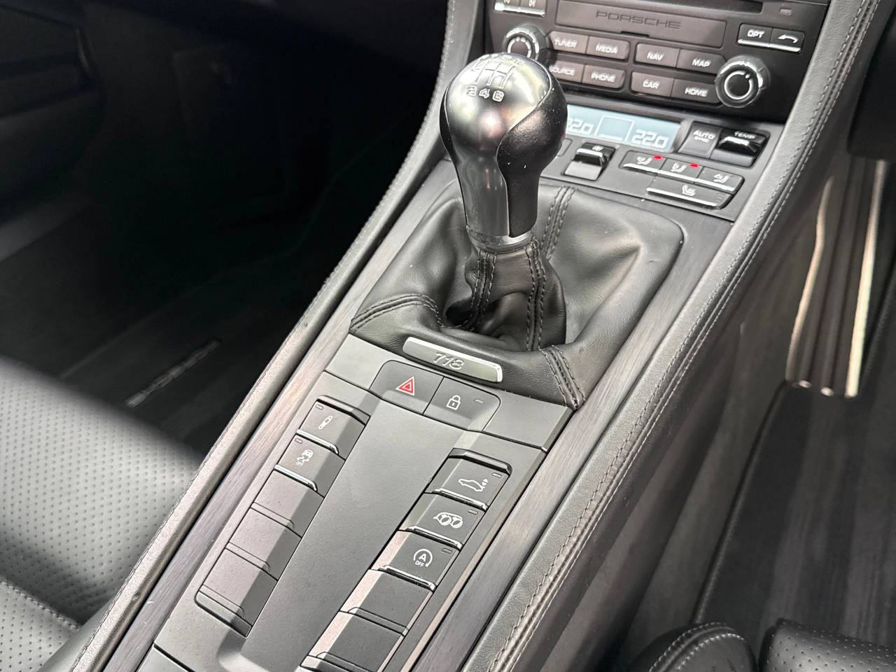 718 (982) CAYMAN GTS (8) image 27