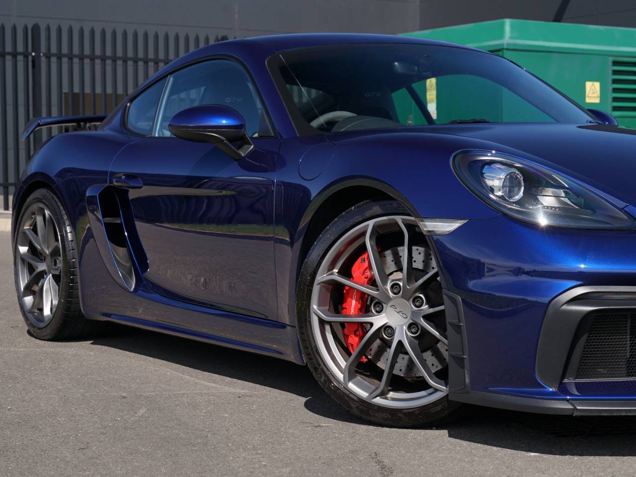718 (982) CAYMAN GT4 (20) image 40