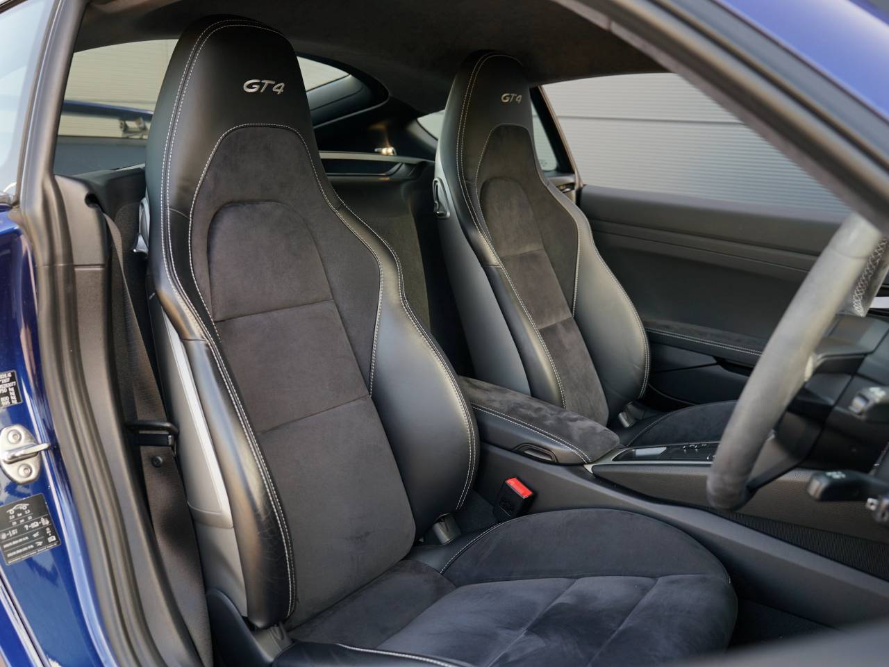 718 (982) CAYMAN GT4 (20) image 08