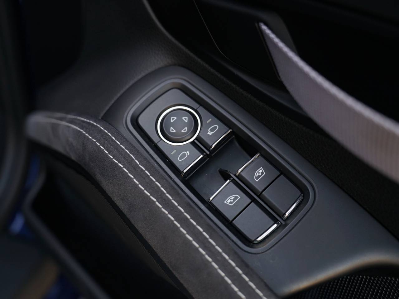 718 (982) CAYMAN GT4 (20) image 39