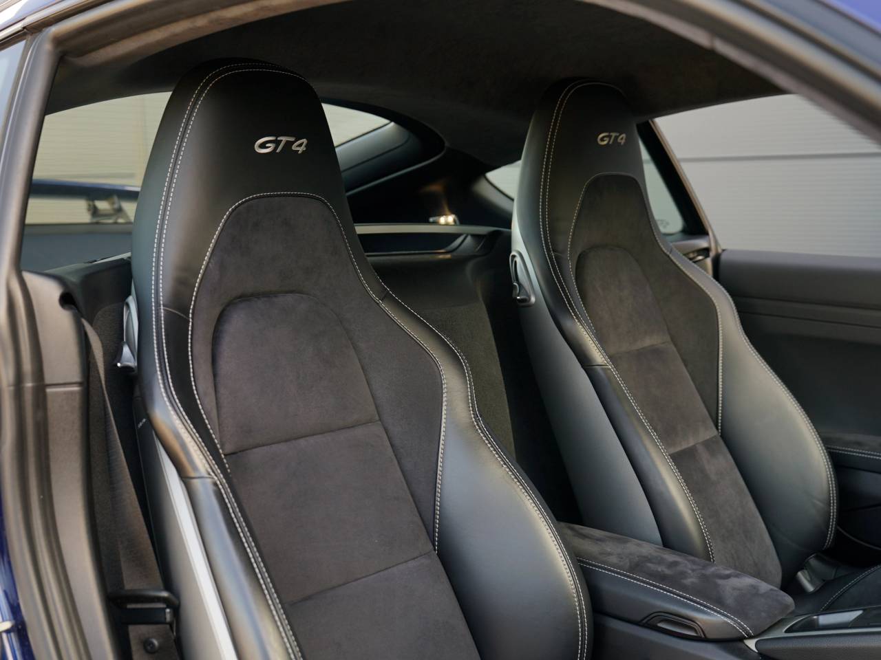718 (982) CAYMAN GT4 (20) image 11