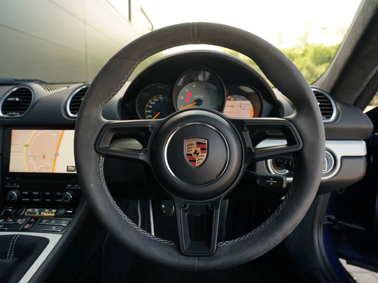 718 (982) CAYMAN GT4 (20) image 20