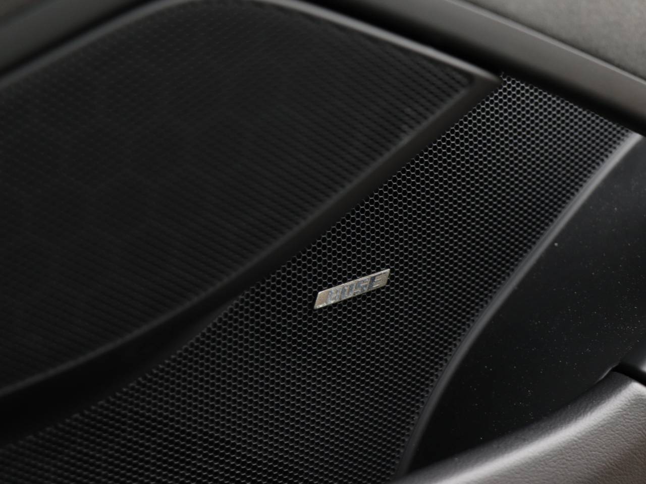 718 (982) CAYMAN GT4 PDK (9) image 28