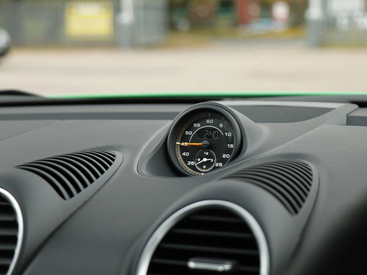 718 (982) CAYMAN GT4 PDK (9) image 17