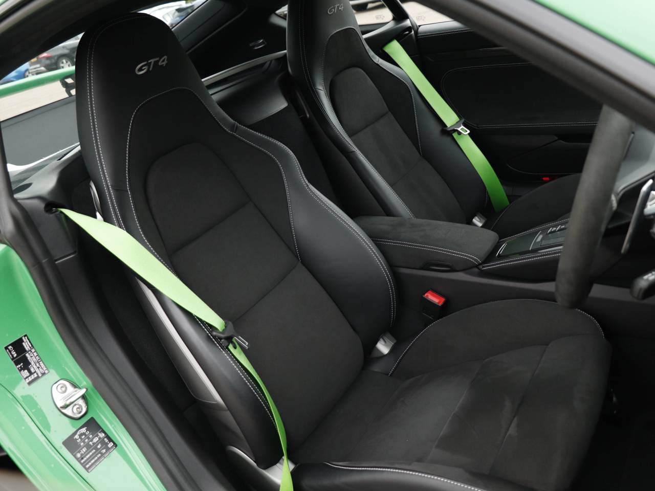 718 (982) CAYMAN GT4 PDK (9) image 24